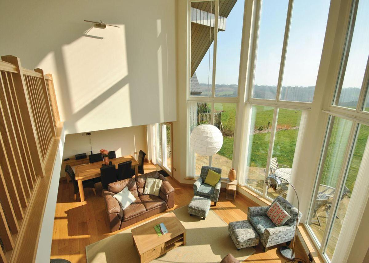 Swandown Lodges Чард Стая снимка