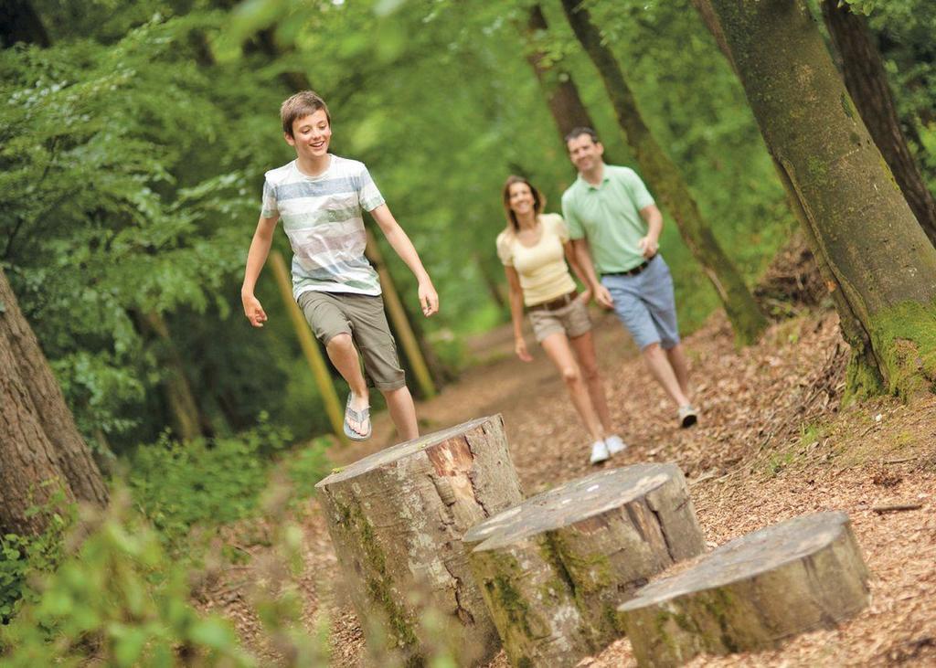 Swandown Lodges Чард Екстериор снимка